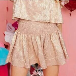 Queen of Sparkles Women’s Medium Rose Gold Smocked Waist Swing Shorts